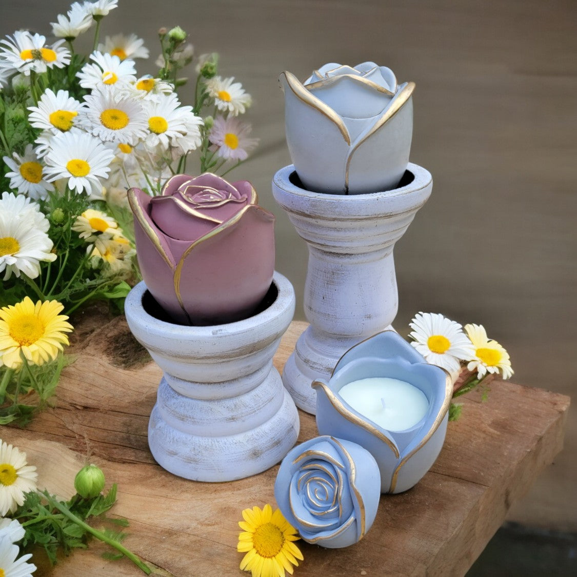 Honeysuckly Jasmine Rose Candle